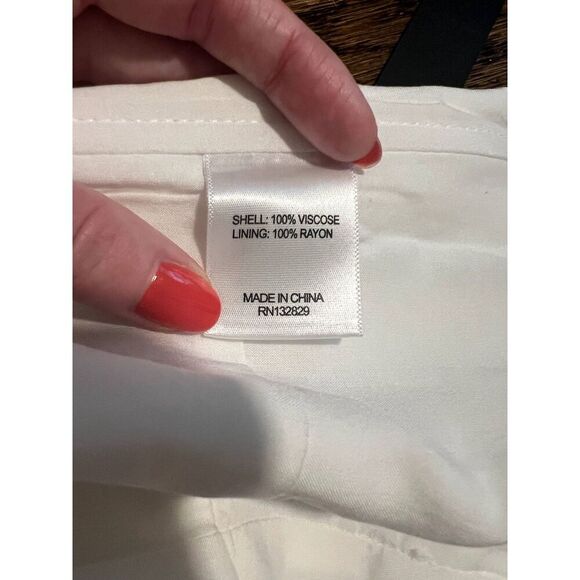 NWT House of Harlow 1960 x REVOLVE Lida Crop Top White Size Large - Picture 8 of 8